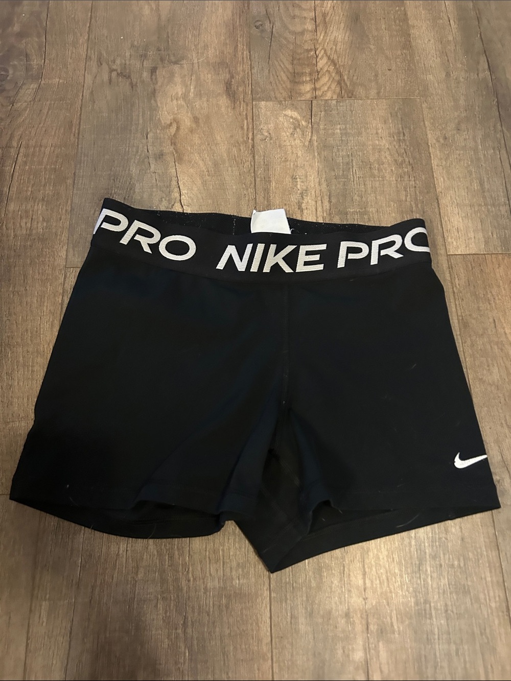Nike pro medium 3”